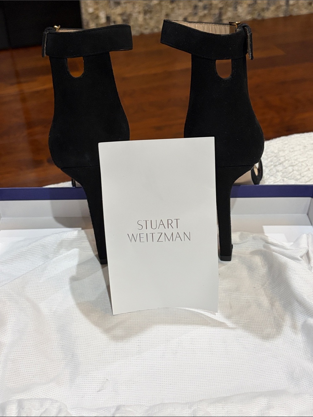 Stuart Weitzman Blue Box - Picture 14 of 16